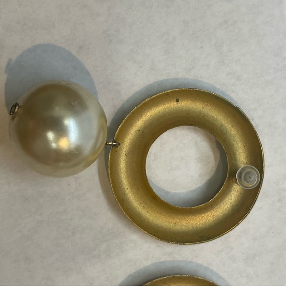 Vintage Earring with gold tone - Picture 8 of 8